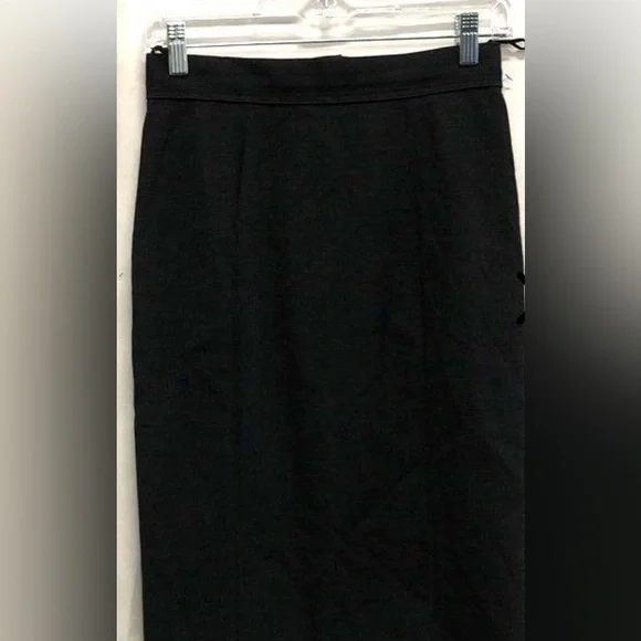 🛑 1 hour sale. Dolce & Gabbana, EU 40 US 4, Classic Black Pencil Skirt - Picture 4 of 16